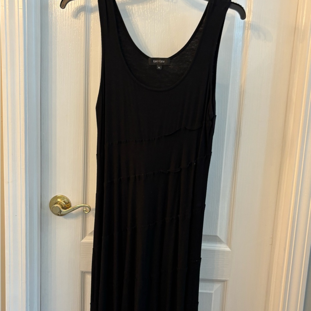 Karen Kane Black Sleeveless Midi Dress